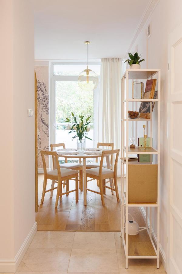 Maison Bruehl - Apartamenty Przy Ogrodzie Saskim ワルシャワ エクステリア 写真
